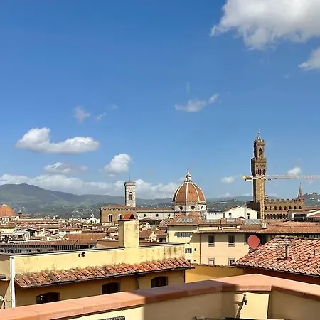 Rooftop Apt - Jacuzzi & Panoramic View Apartment Florence