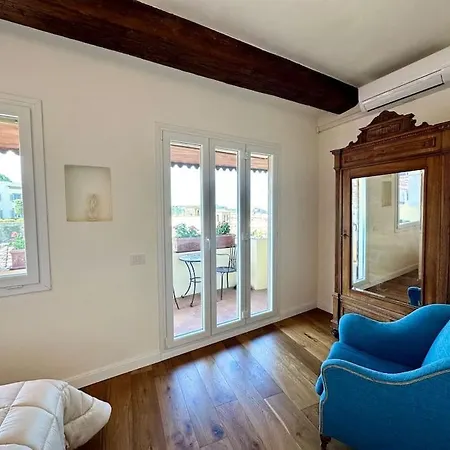 Rooftop Apt - Jacuzzi & Panoramic View * Firenze