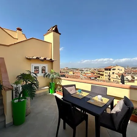 Rooftop Apt - Jacuzzi & Panoramic View Appartamento *